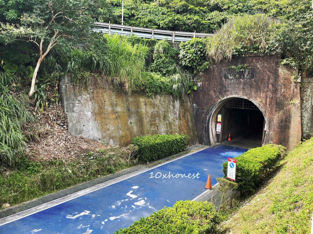 騎單車比開冷氣還涼！新北夏日親子景點最推薦｜一秒跨越新北、宜蘭邊界，還能環繞北海岸享受台版海岸村恰恰恰美景！｜舊草嶺隧道｜2022東北角福隆生活節山海騎跡