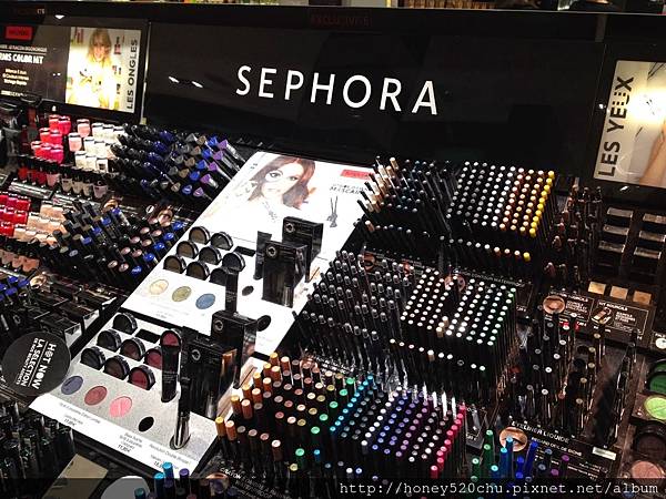 Sephora make up display.jpg