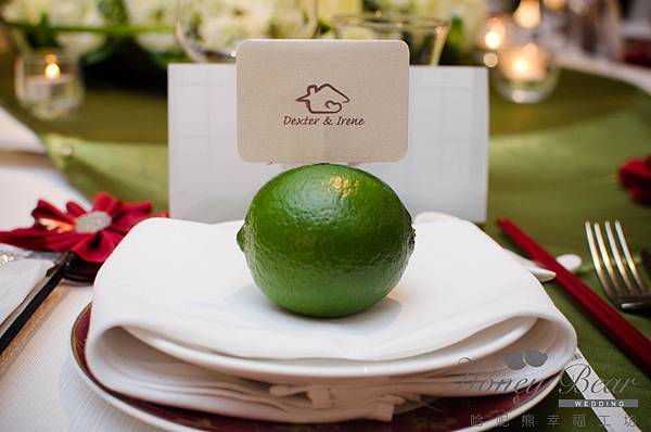 哈妮熊漫步主題婚禮-Dexter&Irene 白綠色清新風主桌設計@國賓