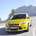 2013-Ford-Focus-EcoBoost-10.jpg