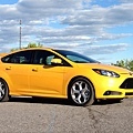 2013-Ford-Focus-ST-beauty-2.jpg