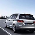 Volkswagen-Golf_Sportsvan_Concept_2013_800x600_wallpaper_05.jpg