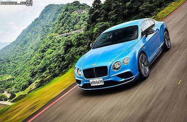 Bentley-Continental GT V8 S.37.jpg