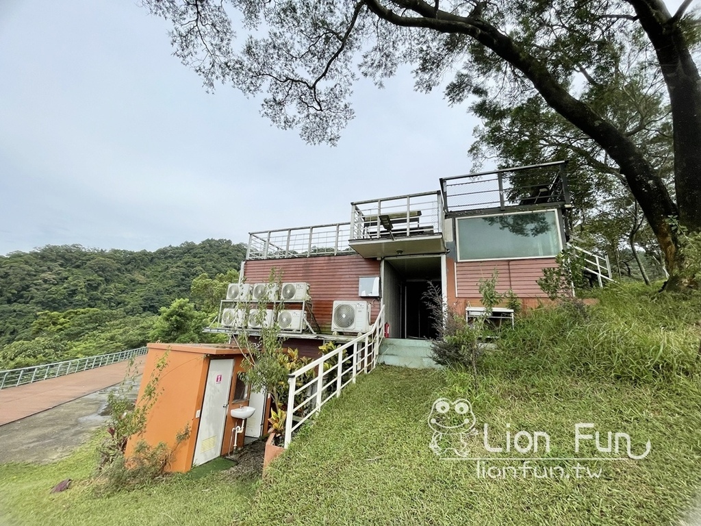 苗栗南庄住宿｜晴園山莊露營區民宿。包棟民宿｜親子住宿｜小木屋