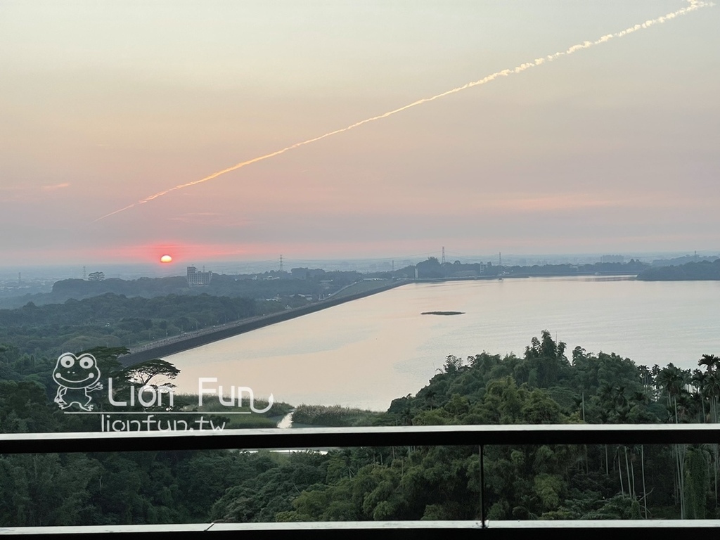 嘉義泡腳推薦｜清豐濤月嘉義景觀餐廳。仁義潭餐廳｜湯婆婆湯屋｜