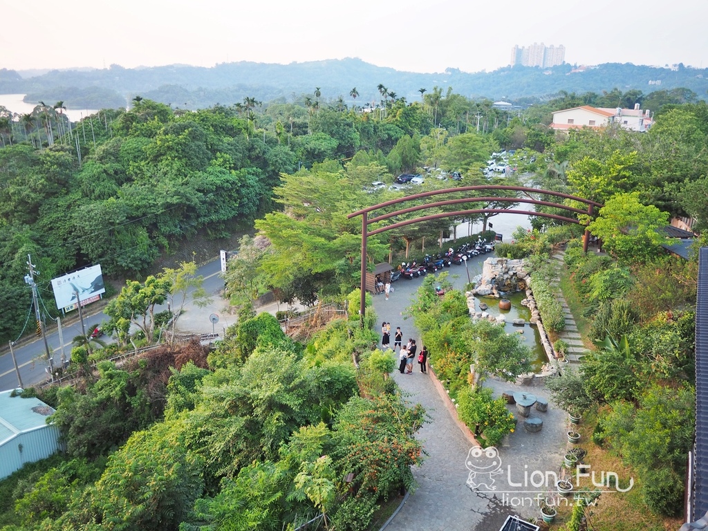 嘉義泡腳推薦｜清豐濤月嘉義景觀餐廳。仁義潭餐廳｜湯婆婆湯屋｜