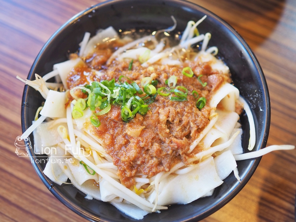 溪湖美食推薦｜林家南投意麵。溪湖在地老字號小吃｜臭豆腐｜麻辣