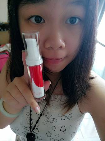 女人知己試用-白漾美學水舞光煥白精華_5839.jpg 試用