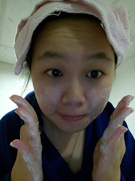 草本莊園精華潔面凝膠_170117_0026.jpg 試用