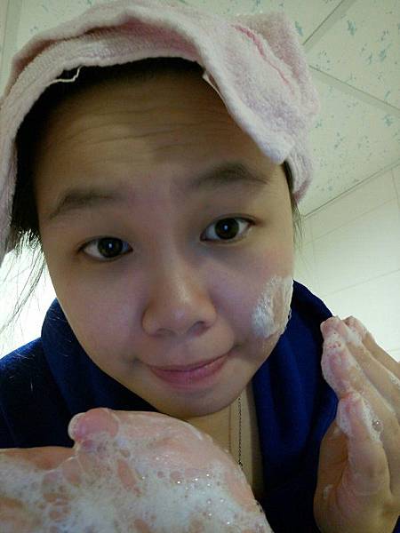 草本莊園精華潔面凝膠_170117_0027.jpg 試用