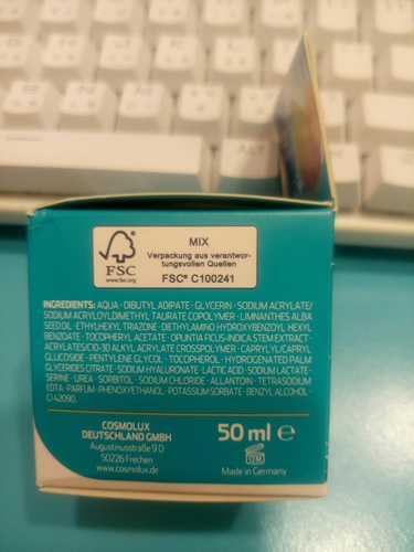 玻尿酸全日長效水潤日霜_170318_0001.jpg 試用