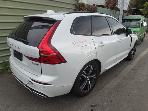 2020 Volvo 富豪 XC60 白色 2.0