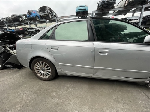 2006 Audi 奧迪 A4 銀色 2.0 4D