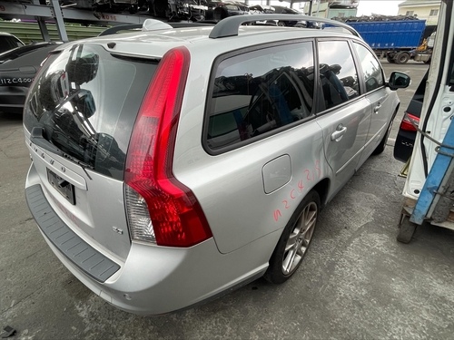 2009 Volvo 富豪 V50 銀色 2.0 4D