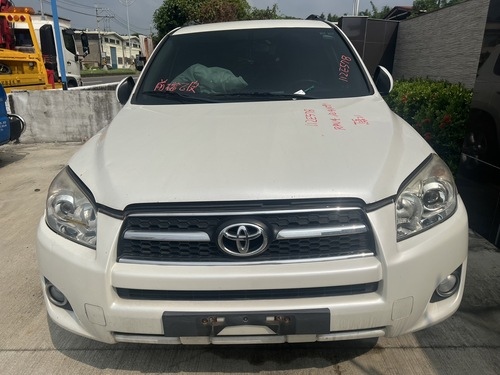 2009 TOYOTA 豐田 RAV4 白色 2.4