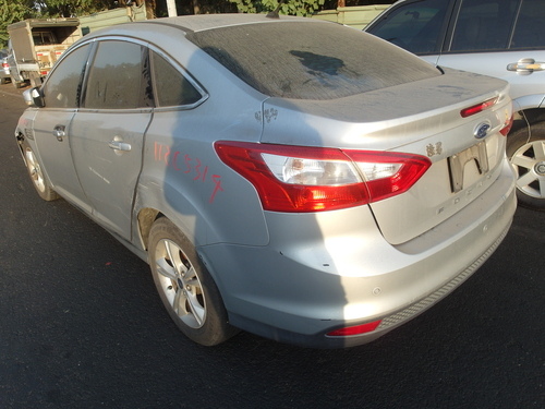 2013 Ford 福特 FOCUS 銀色 1.6 4D