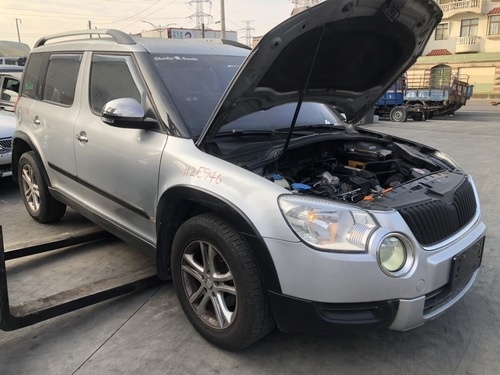 2010 Skoda 斯柯達 YETI 銀色 1.2 5D