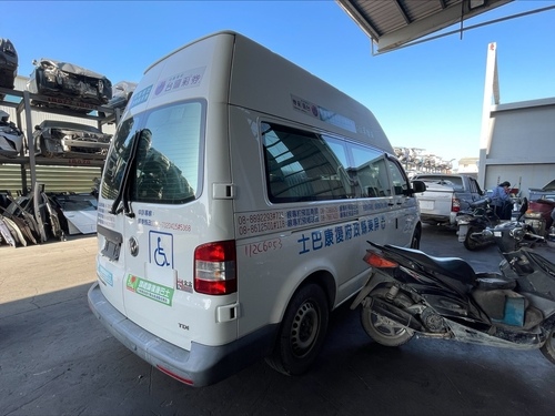 2013 Volkswagen 福斯 T5 白色 2.0