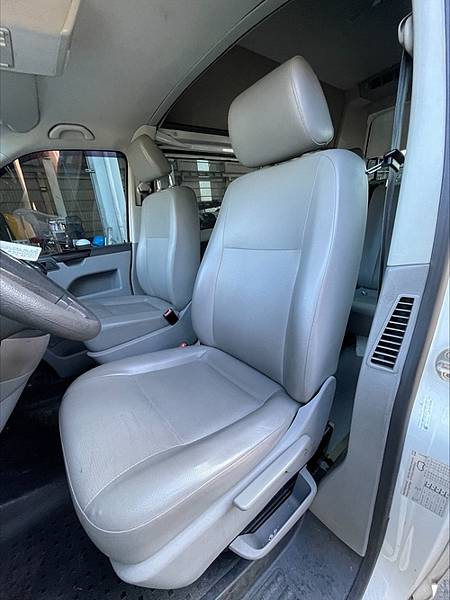 2013 Volkswagen 福斯 T5 白色 2.0