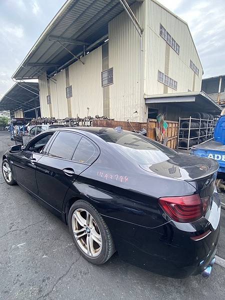 2015 BMW 寶馬 F10 黑色 2.0 4D