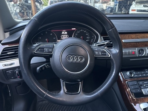 2012 AUDI 奧迪 A8 深灰色 3.0 4D