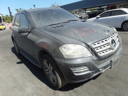 2010 BENZ 賓士 ML350 黑色 3.0