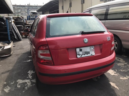 2006 Skoda FABIA 紅色 1.4 5D