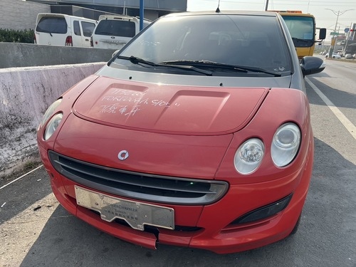 2005 Smart FORFOUR 紅銀色 1.5 5D