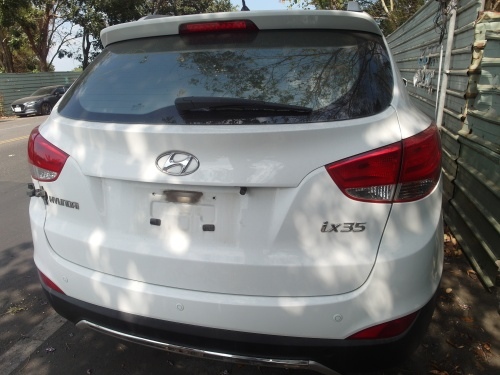 2011 HYUNDAI 現代 IX35 白色 2.0