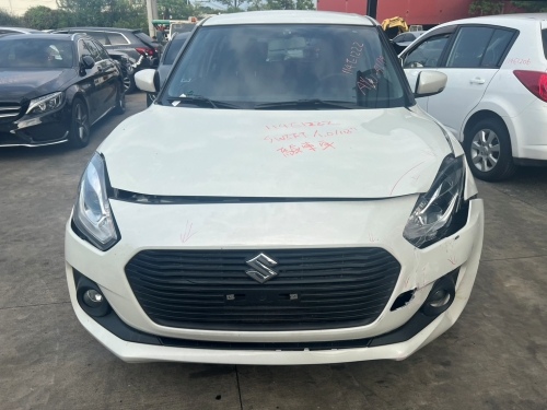 2018 Suzuki 鈴木 SWIFT 白色 1.0 5D