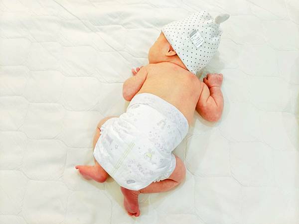 新生兒尿布