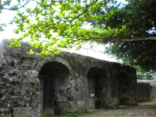 日本沖繩第一間台灣駐點旅遊渡假旅宿清風會館，全程旅遊配給專屬華語環島司機，帶您享受日本沖繩石垣島入口即化的石垣牛肉、川平灣蔚藍珊瑚海景！旅遊日本沖繩石垣島就選清風會館。