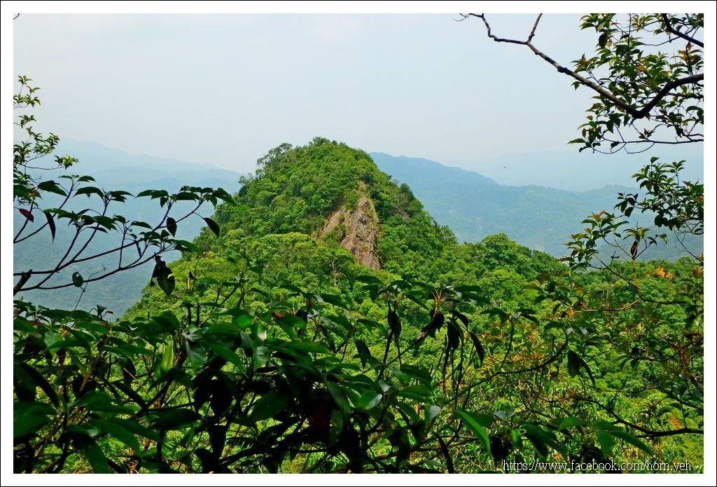 皇帝殿東西峰19.jpg