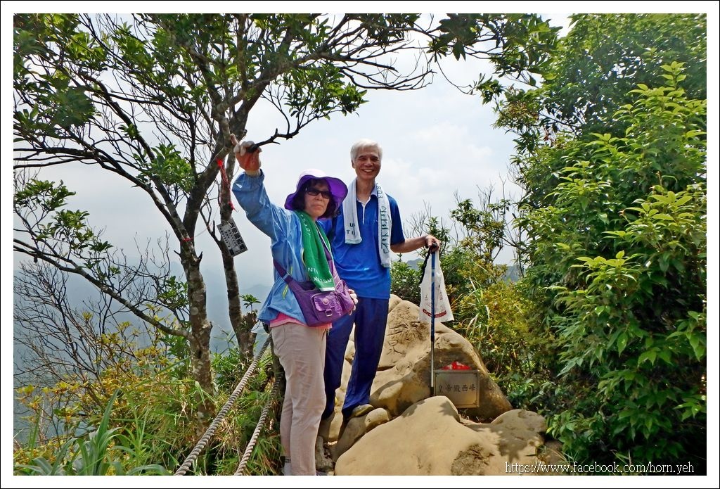 皇帝殿東西峰20.jpg 皇帝殿東西峰20.jpg