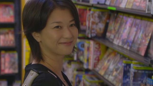 桑野介紹「好片」,她總算笑了