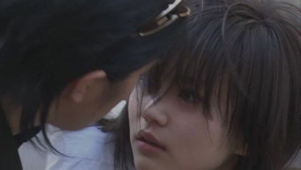 Kurosagi ep01 (704x396 DivX511)[(012273)02-04-24].JPG