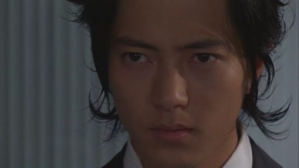 Kurosagi ep04 (704x396 DivX511)[(014019)01-02-01].JPG