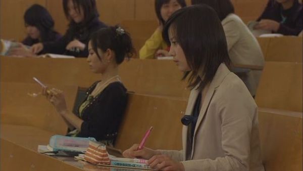 Kurosagi ep05 (704x396 DivX511)[(010295)16-37-01].JPG