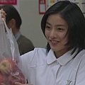 Nurse Aoi ep01 (704x396 DivX6)[(011945)11-35-19].JPG