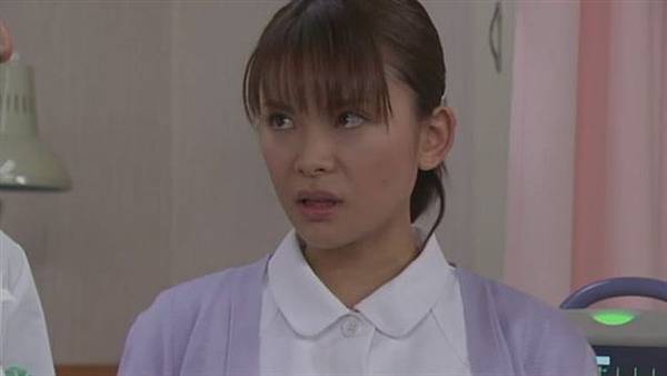 Nurse Aoi ep04 (704x396 DivX6)[(027701)18-45-47].JPG