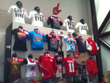 gleetour2011goods02.jpg gleetour2011goods02.jpg