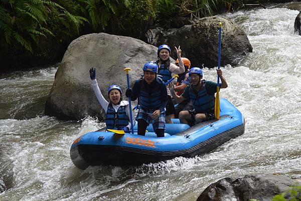 DSC_0060.JPG DSC_0060.JPG