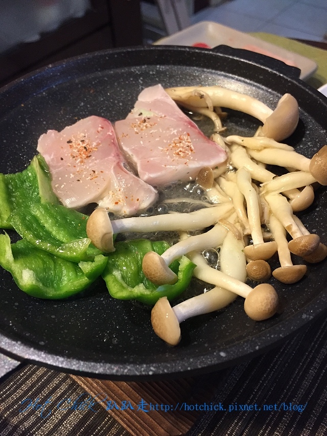 beff12.jpg beff12.jpg