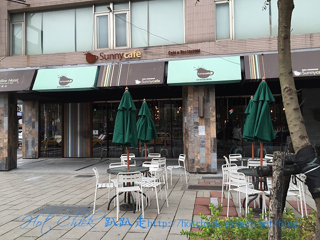 cafe02.jpg cafe02.jpg