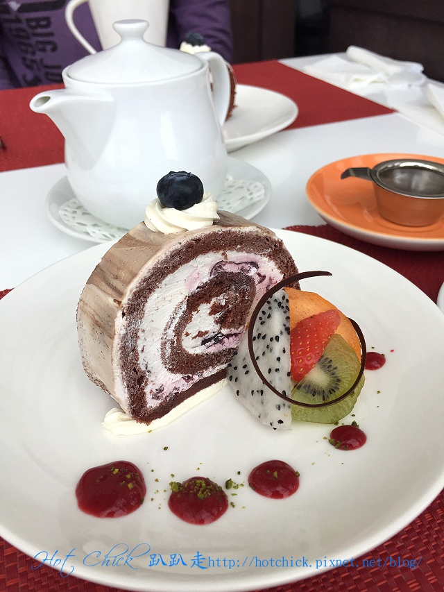 cake01.jpg cake01.jpg