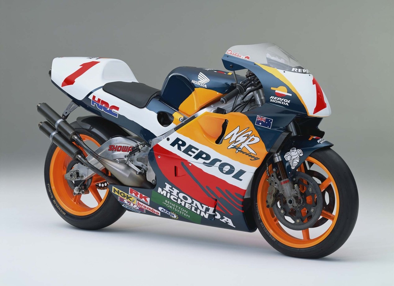 Motogp 喚醒honda的男人 中本修平 Hot Chick趴趴走 痞客邦