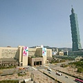 940404_003_市府101_王能佑攝影_市府旁-1.JPG