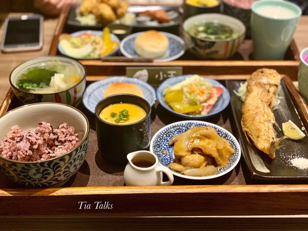 【宜蘭美食】小玉定和食｜宜蘭市日式定食料理推薦 小菜無限供應