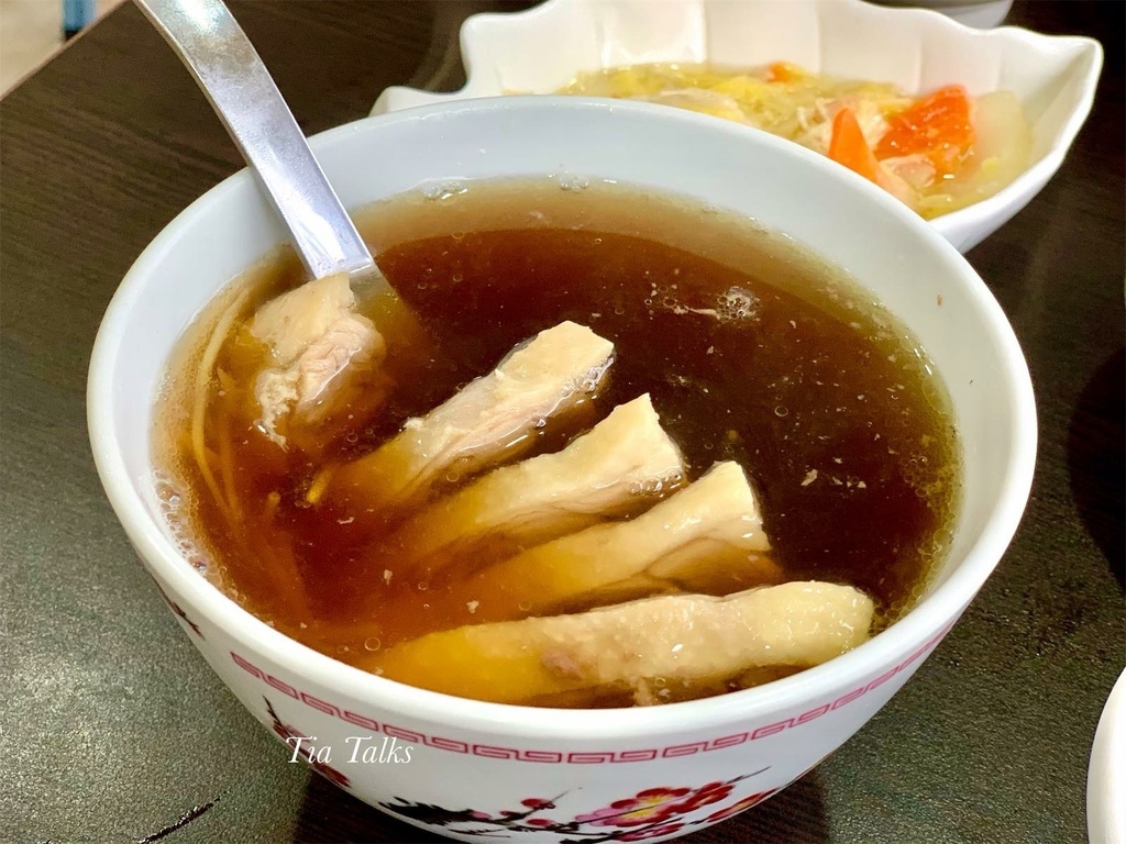 【宜蘭羅東美食】 四季當歸鴨（創始店）｜宜蘭當歸羊肉湯肉質鮮