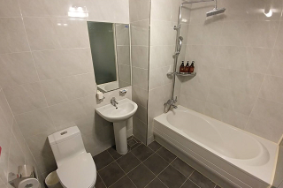 room04.png room04.png